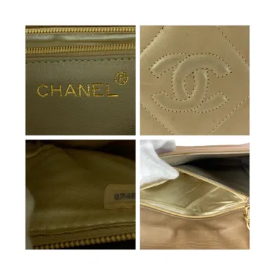 Pre-owned Chanel Matelasse Beige Leather Shoulder Bag () In Sand