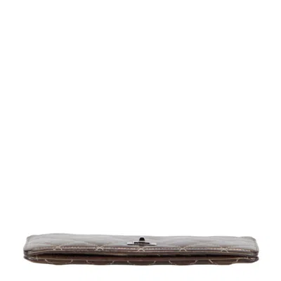 Pre-owned Chanel Matelasse Metallic Gold Leather Long Wallet (bi-fold) ()