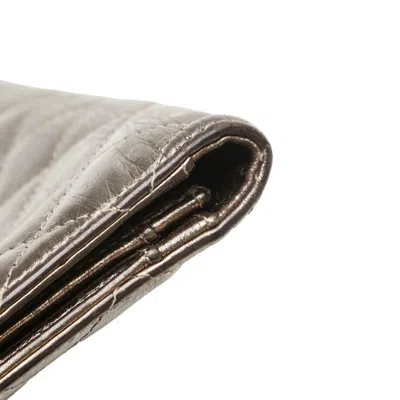 Pre-owned Chanel Matelasse Metallic Gold Leather Long Wallet (bi-fold) ()
