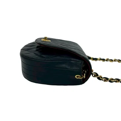 Pre-owned Chanel Navy Leather Pochette Shoulder Bag () In Blue