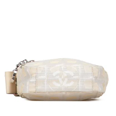 Pre-owned Chanel New Travel Line Ivory Canvas Leather Pochette Shoulder Bag () In White