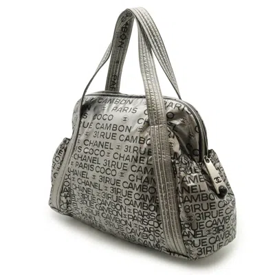 Pre-owned Chanel Silver Nylon Shoulder Bag Tote Bag ()