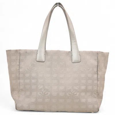 Pre-owned Chanel Silver New Travel Line Handbag Shoulder Bag Tote Bag ()