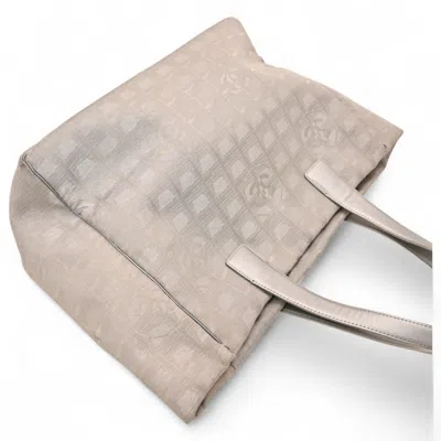 Pre-owned Chanel Silver New Travel Line Handbag Shoulder Bag Tote Bag ()