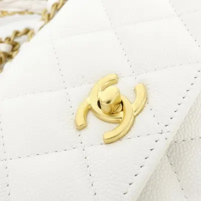 Pre-owned Chanel White Grained Calfskin Clutch Bag ()