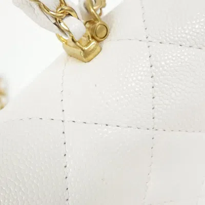 Pre-owned Chanel White Grained Calfskin Clutch Bag ()
