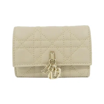 Pre-owned Dior Christian  Beige Leather Wallet (bi-fold) () In Sand