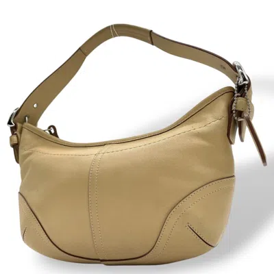Pre-owned Coach Beige Leather Handbag Shoulder Bag () In Sand