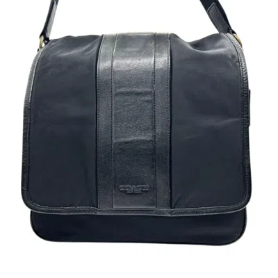 Pre-owned Coach Black Canvas Leather Shoulder Bag ()
