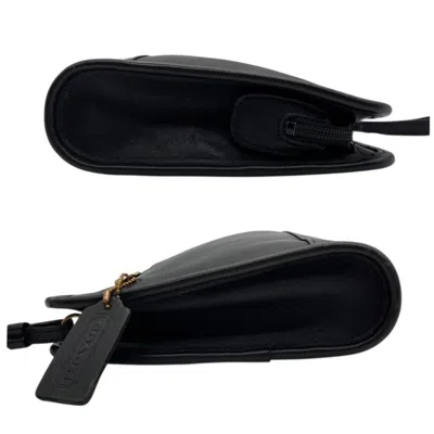 Pre-owned Coach Black Leather Clutch Bag ()