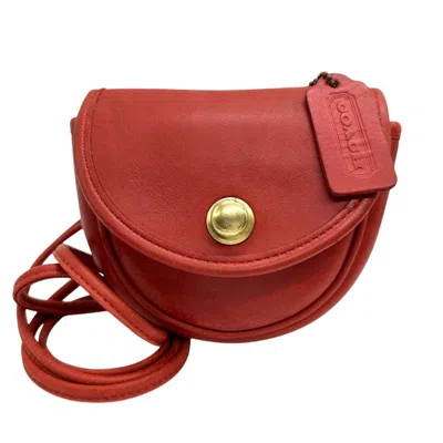 Pre-owned Coach Red Color Leather Pochette Shoulder Bag ()