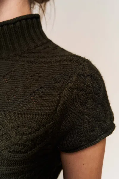 Danielle Guizio Ny Vivienne Short Sleeve Turtleneck In Black