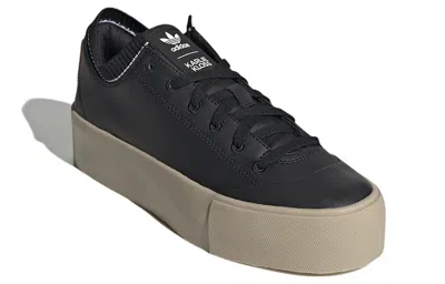 Adidas Originals (wmns) Adidas Karlie Kloss X Trainer Xx92 Vegan 'black White' In Multi