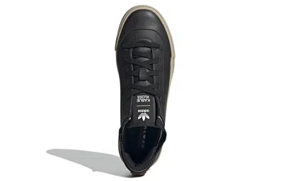 Adidas Originals (wmns) Adidas Karlie Kloss X Trainer Xx92 Vegan 'black White' In Multi