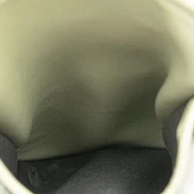 Pre-owned Fendi Light Green Leather Shoulder Bag ()