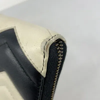 Pre-owned Gucci Beige Black Leather Long Wallet (bi-fold) () In Multi