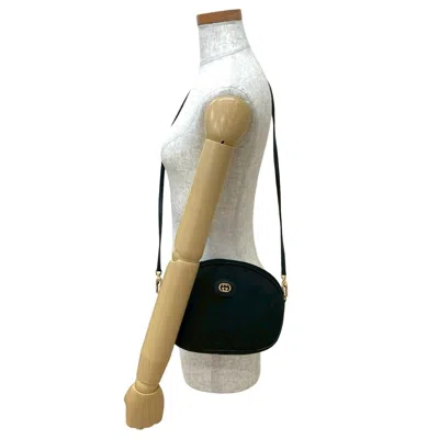 Pre-owned Gucci Black Canvas Leather Shoulder Bag ()