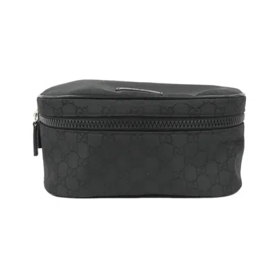 Pre-owned Gucci Black Nylon Shoulder Bag ()