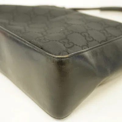 Pre-owned Gucci Black Nylon Shoulder Bag ()