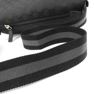 Pre-owned Gucci Black Nylon Shoulder Bag ()