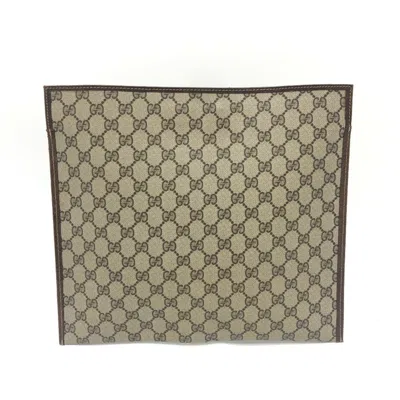 Pre-owned Gucci Brown Gg Supreme Clutch Bag ()