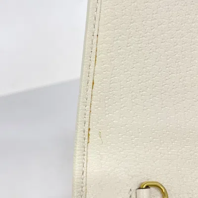 Pre-owned Gucci White Leather Chain/shoulder Wallet ()