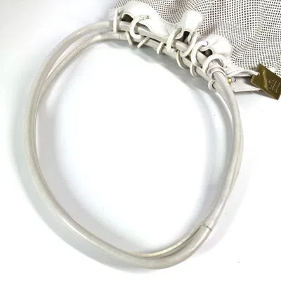 Pre-owned Gucci White Leather Pouch Shoulder Bag ()