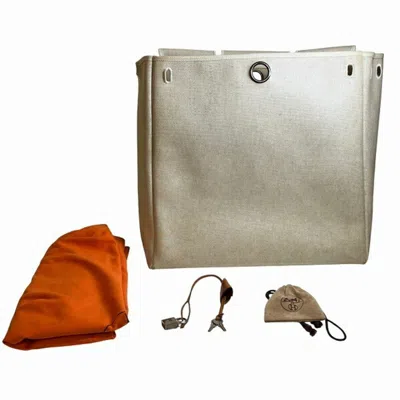 Pre-owned Hermes Ivory Leather Handbag Shoulder Bag () In White