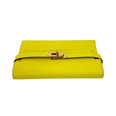 Pre-owned Hermes Yellow Leather Wallet (bi-fold) ()