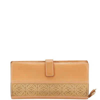Pre-owned Loewe Beige Leather Suede Long Wallet (bi-fold) () In Sand