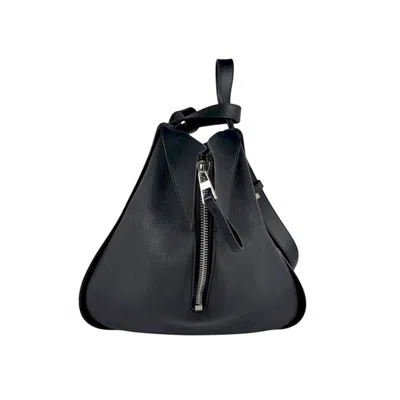 Pre-owned Loewe Black Leather Shoulder Bag ()