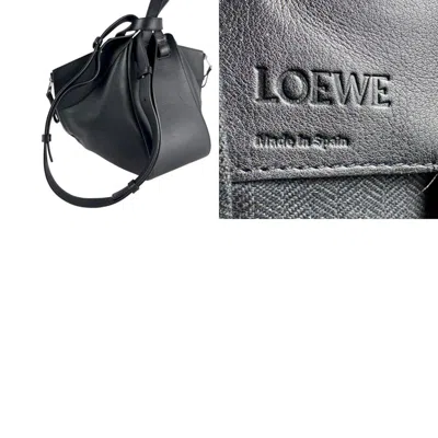 Pre-owned Loewe Black Leather Shoulder Bag ()