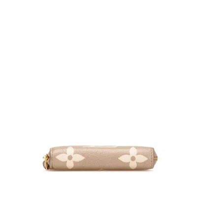 Pre-owned Louis Vuitton Beige Leather Coin Purse/coin Case () In Sand