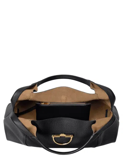 Gucci Maxi Shoulder Bag Softbit In Black