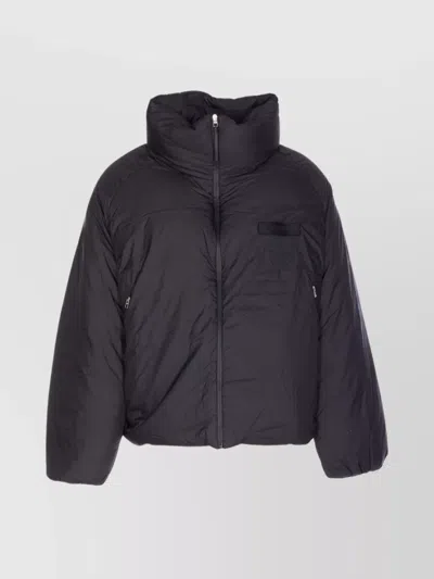 Jacquemus Padded High Neck Quilted Down Jacket In Black