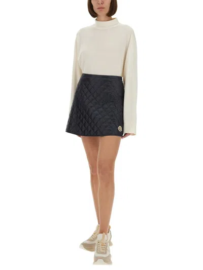 Moncler Minigonna In Nylon Blu Notte Donna In Black