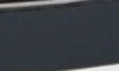 Carolina Herrera Skinny Patent Leather Belt In Black