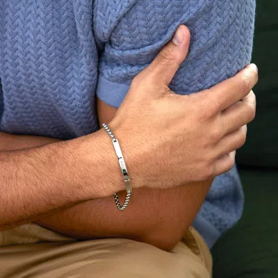 Evesaddiction Round Box Link Id Bracelet In Metallic