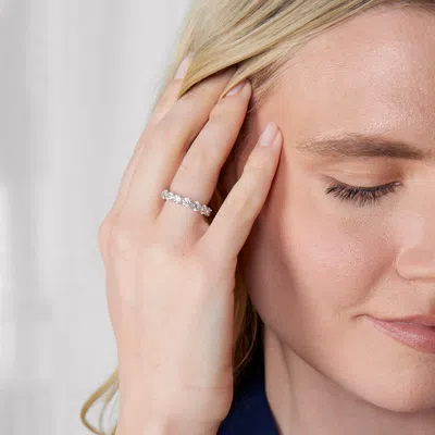 Evesaddiction Sterling Silver Cubic Zirconia Brilliant Cut Wedding Band In Silver