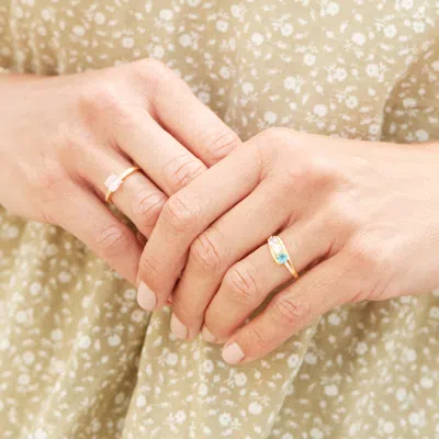 Evesaddiction Petite 3 Stone Gold Birthstone Mother's Ring In Gold