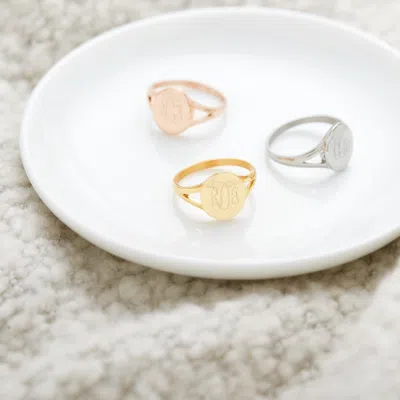 Evesaddiction Split Band Stainless Steel Oval Signet Ring In Silver