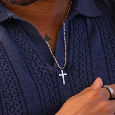 Evesaddiction Men's Stainless Steel Cross Pendant In Silver