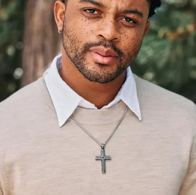 Evesaddiction Chisel Stainless Steel Textured Cross Pendant In Metallic