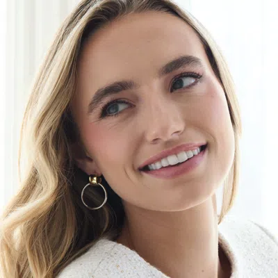 Evesaddiction Two Tone Doorknocker Earrings In Metallic