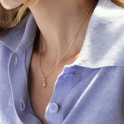 Evesaddiction North Star Necklace In Gold