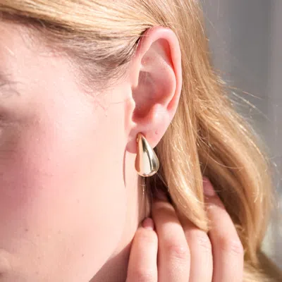 Evesaddiction Waterproof Teardrop Clip On Earrings In Gold