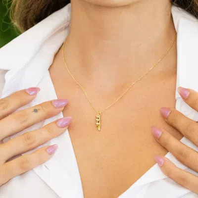 Evesaddiction Peas In A Pod Necklace In Gold