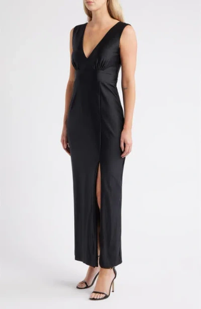 Julia Jordan Sleeveless Maxi Dress In Black
