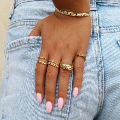 The Lovery Fine Jewelry Marquise Signet Ring In Gold