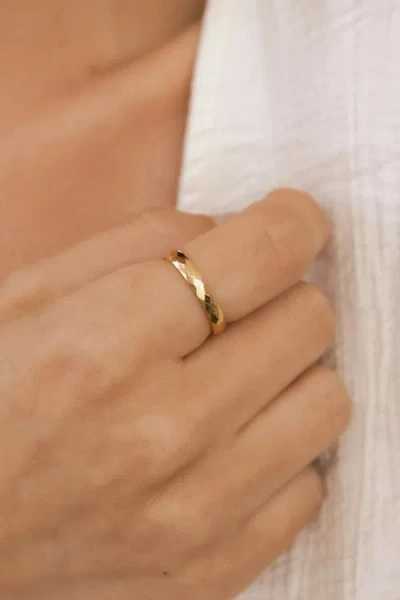 Mint & Lily Dainty Hammered Band Spinning Fidget Ring In Metallic